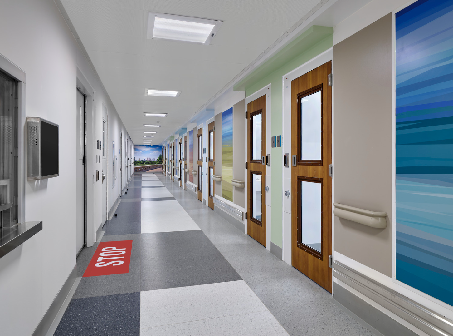 Altro corridor and wall system